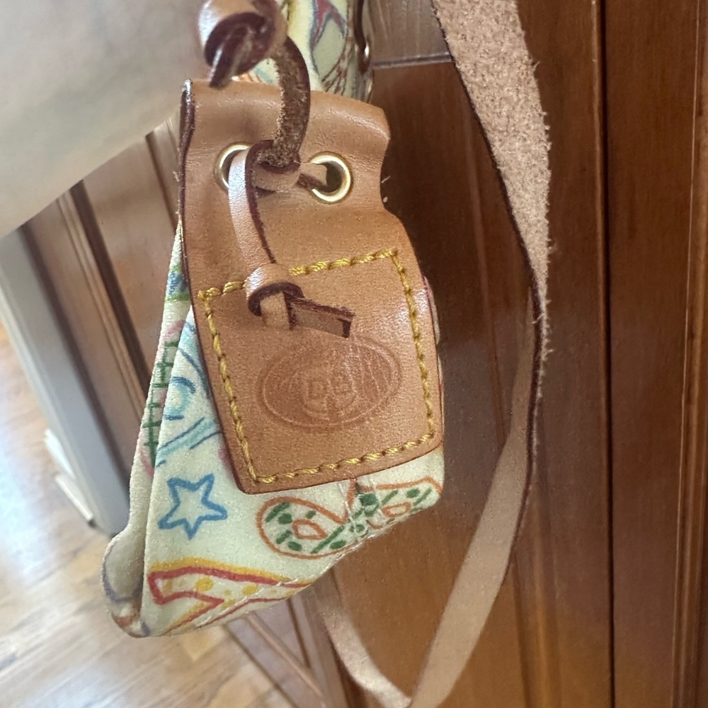 VTG Dooney & Bourke Multicolor Doodle Satchel with Tan Trim - Picture 5 of 10